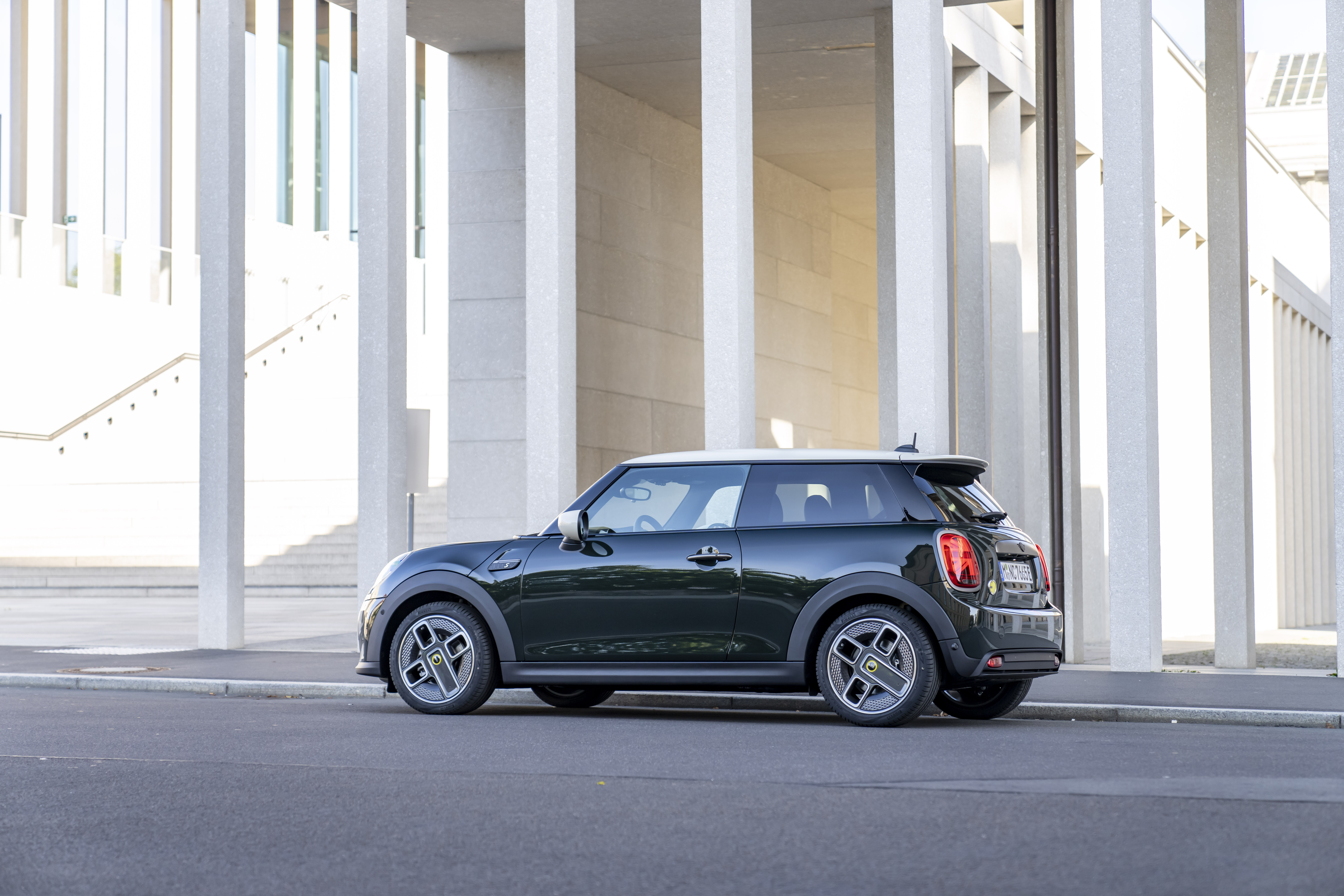 MINI Electric Hatch / Cooper SE (F56)