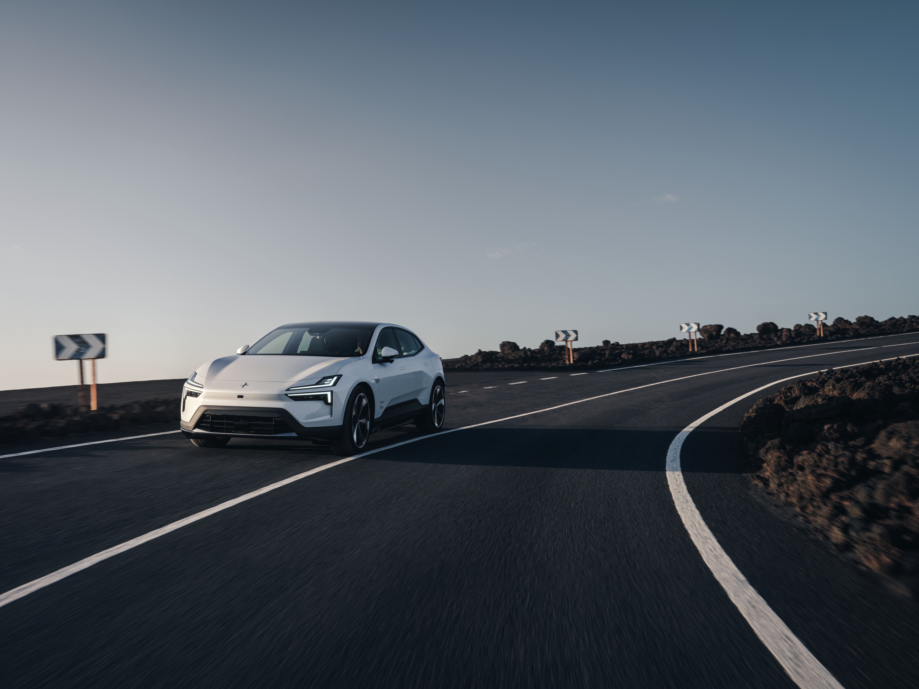 Polestar 4 (coupe)